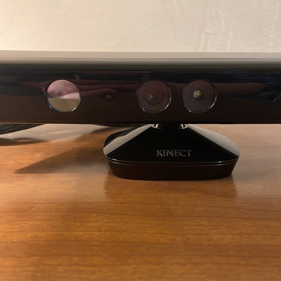 Genuine Microsoft XBOX 360 Kinect Sensor Bar Model 1414 Black - Picture 2 of 6